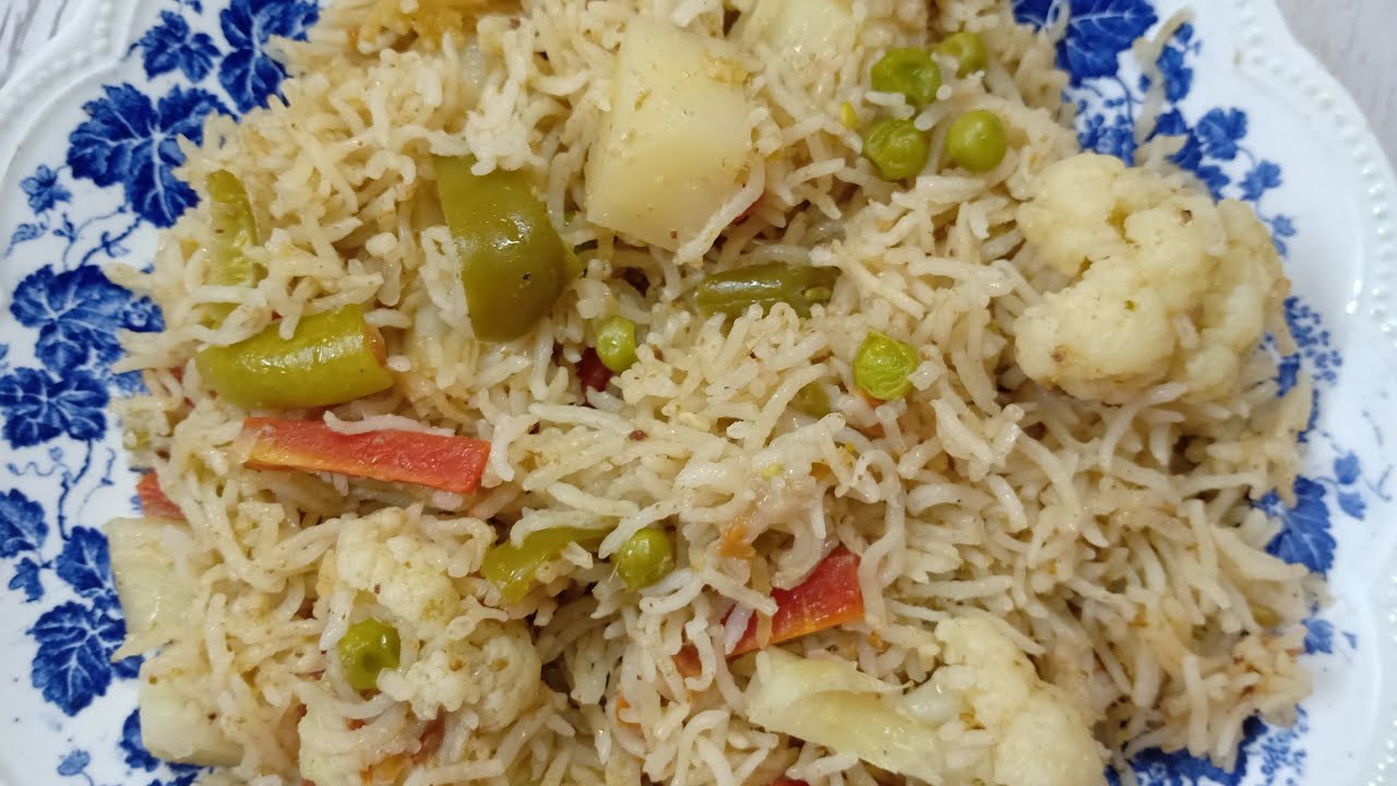 Vegetable Pulao in Konkani Style | Veg Pulav ki recipe | Quick and Easy Home made Vegetable Pulao