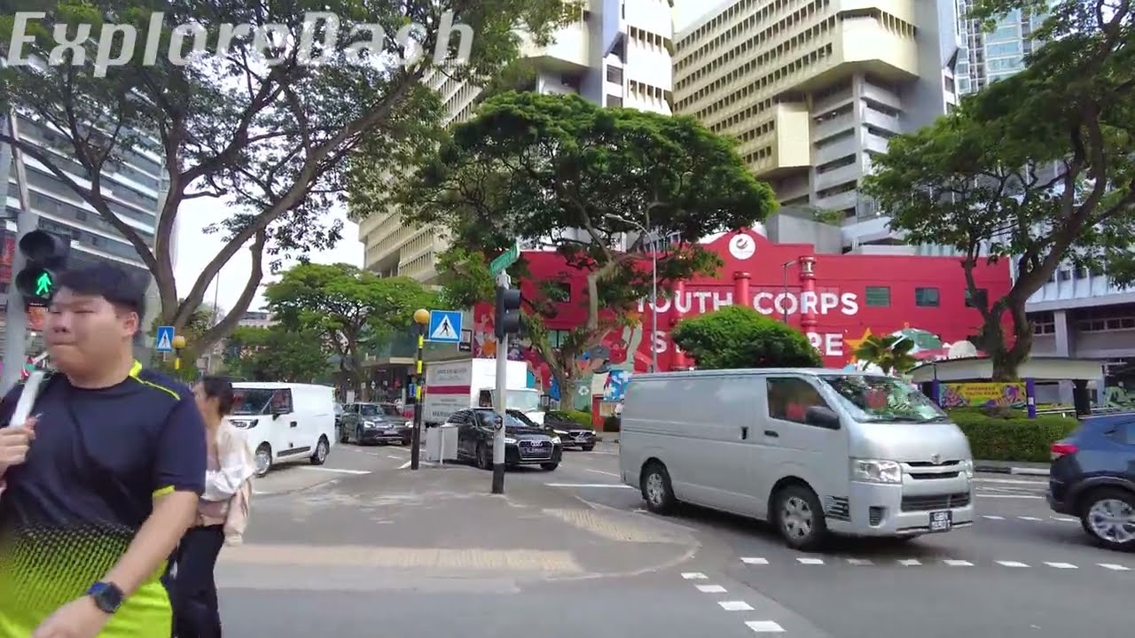 [4K Singapore Walk] The Light at Cairnhill to Somerset Youth Park – Early Evening Orchard Walk
