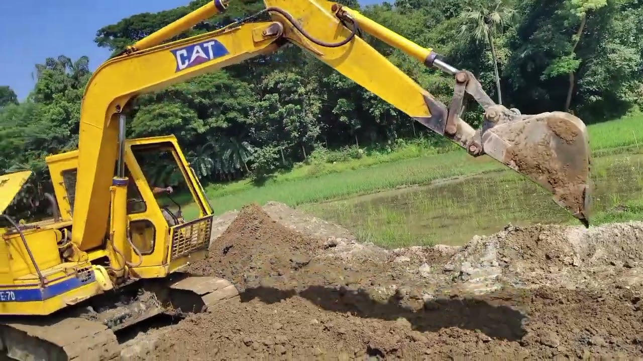 অল্প কিছু দামে আমরা গাড়িটা বিক্রি করবো হবে যোগাযোগ করবেন #automobile #