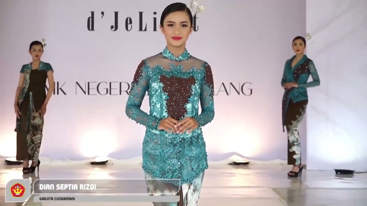 BUSANA KEBAYA GARJITA CUNDAMANI