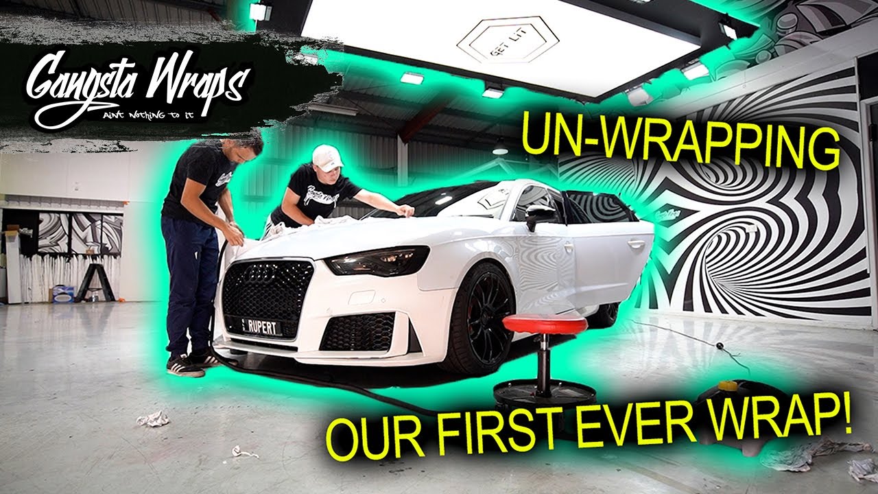 AUDI RS3 Un-wrapping
