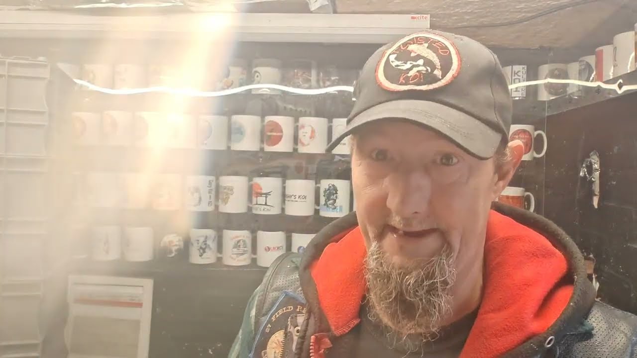 ABSOLUTELY FECKING DISGUSTED SHIIITT SOUP @LeTwistedOne 🤬🤬🤬 #koi #filterhouse #disgusted 