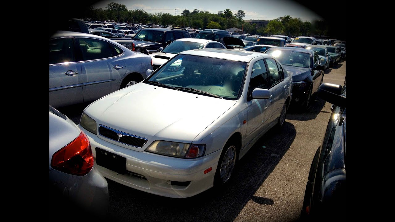 2000 Infiniti G20 Start Up, Quick Tour, & Rev With Exhaust View - 121K
