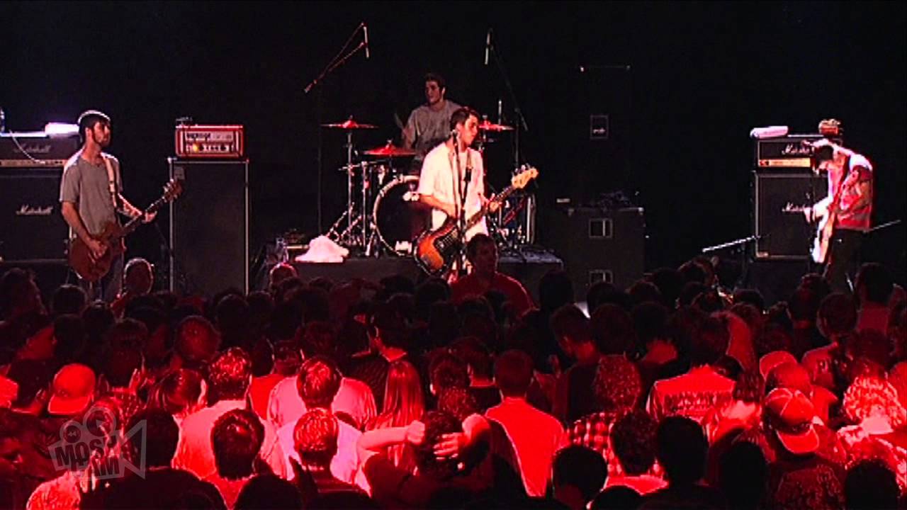 Title Fight - Introvert (Live in Sydney) | Moshcam