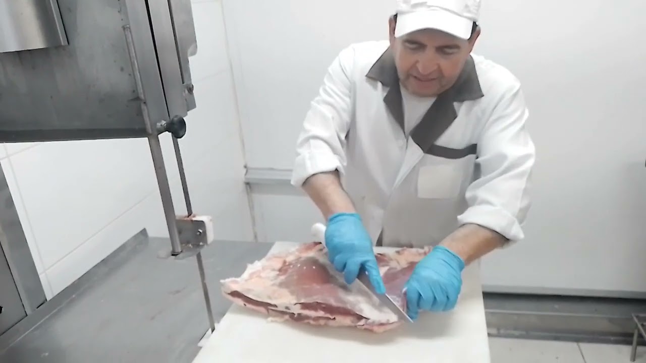Nico mostra como tirar e limpar vazio bovino