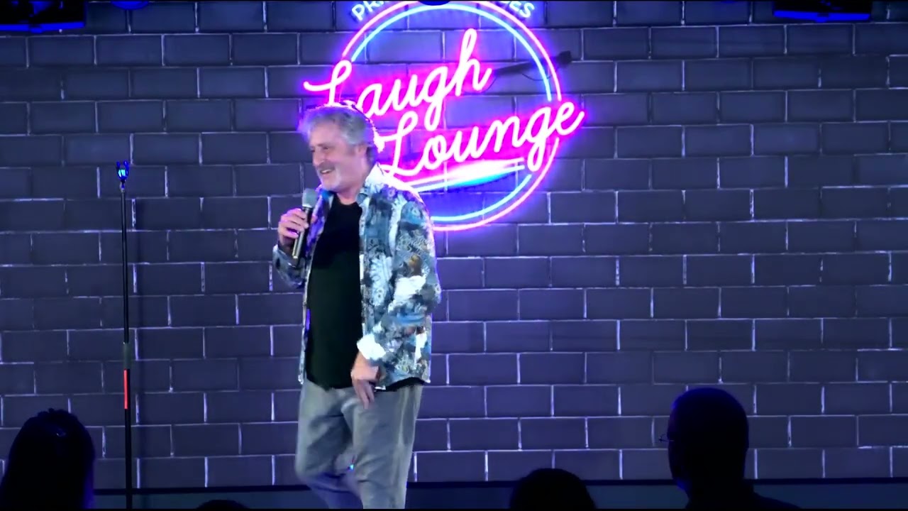 Laff Lounge Clip