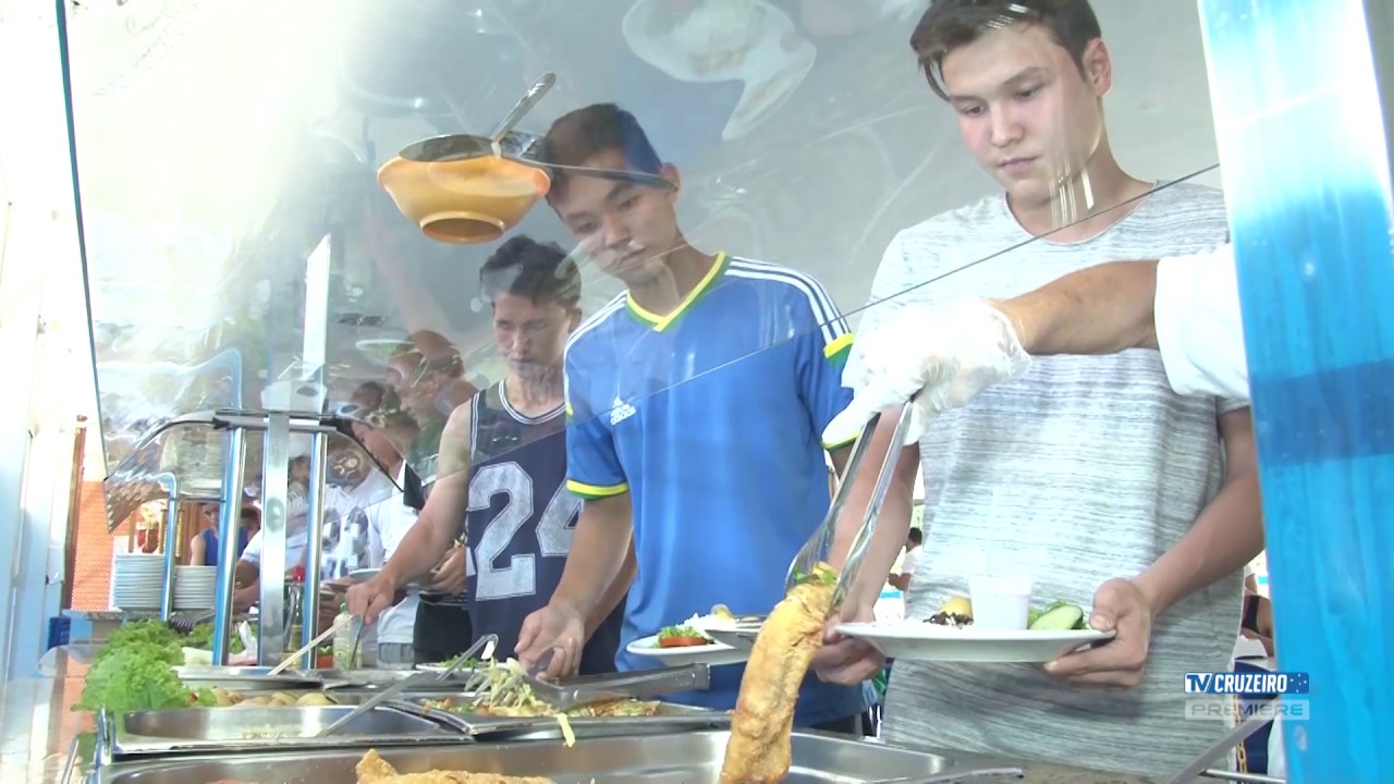 Nutricionista da base fala dos cuidados com a alimentação da garotada