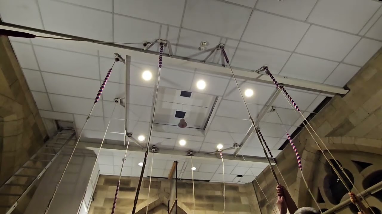 Bell Ringing at York Minster (GB) / Bells / Glocken / Main 12 / inside ringing chamber 