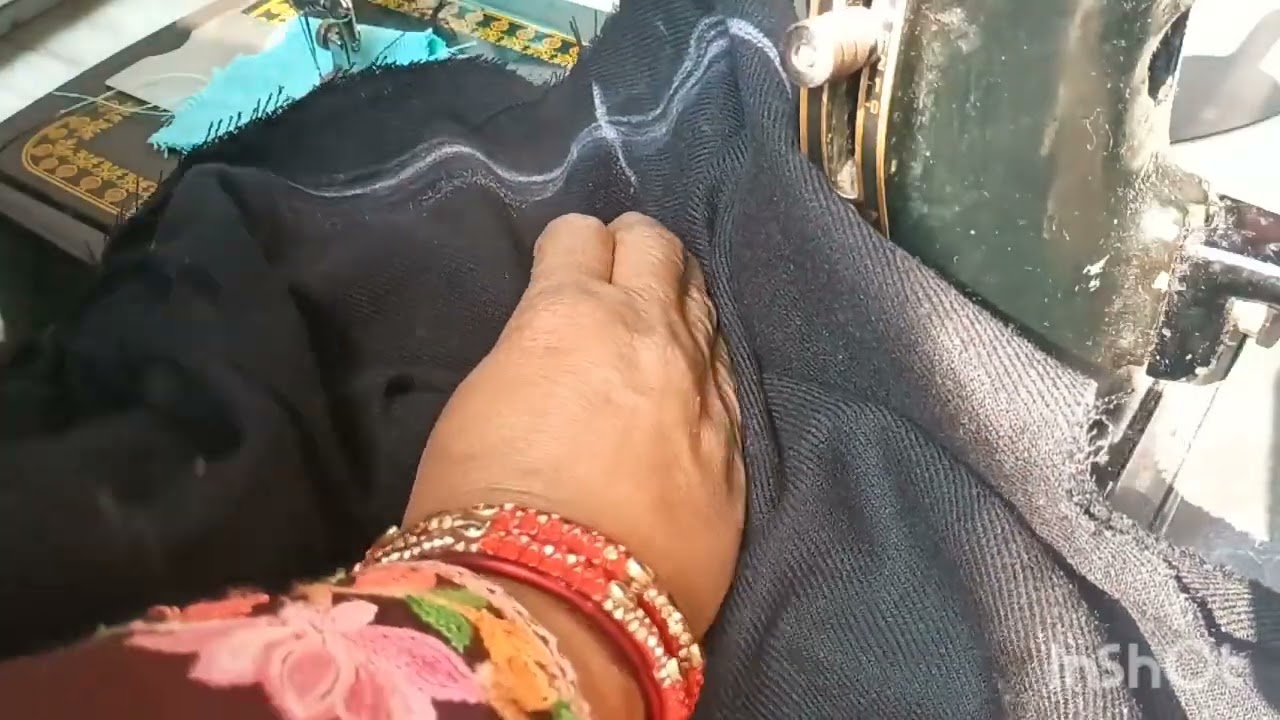 #Easy way se kurti mein pocket lagaen#boutique #stitching pocket #🧵👗
