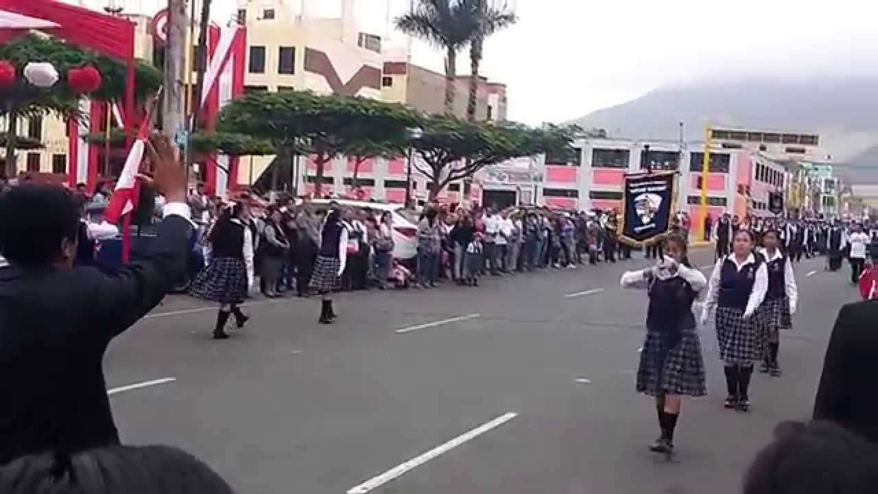 Desfile Colegio  Antonio Raimondi Chimbote 2015