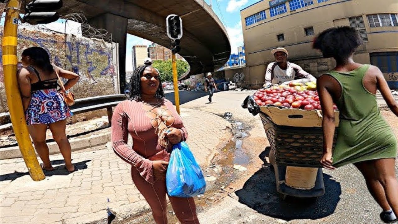 🇬🇲«Прогулка по Сукуте: сырое, настоящее и нефильтрованное!»
