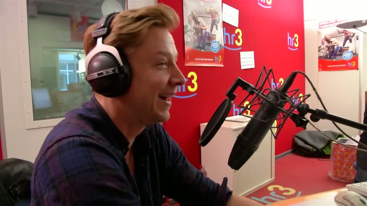 hr-Bigband feat. Sunrise Avenue: Interview with Samu Haber