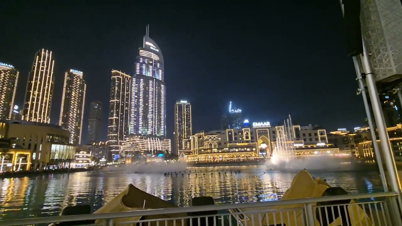 Dubai fountain ⛲️ show ...