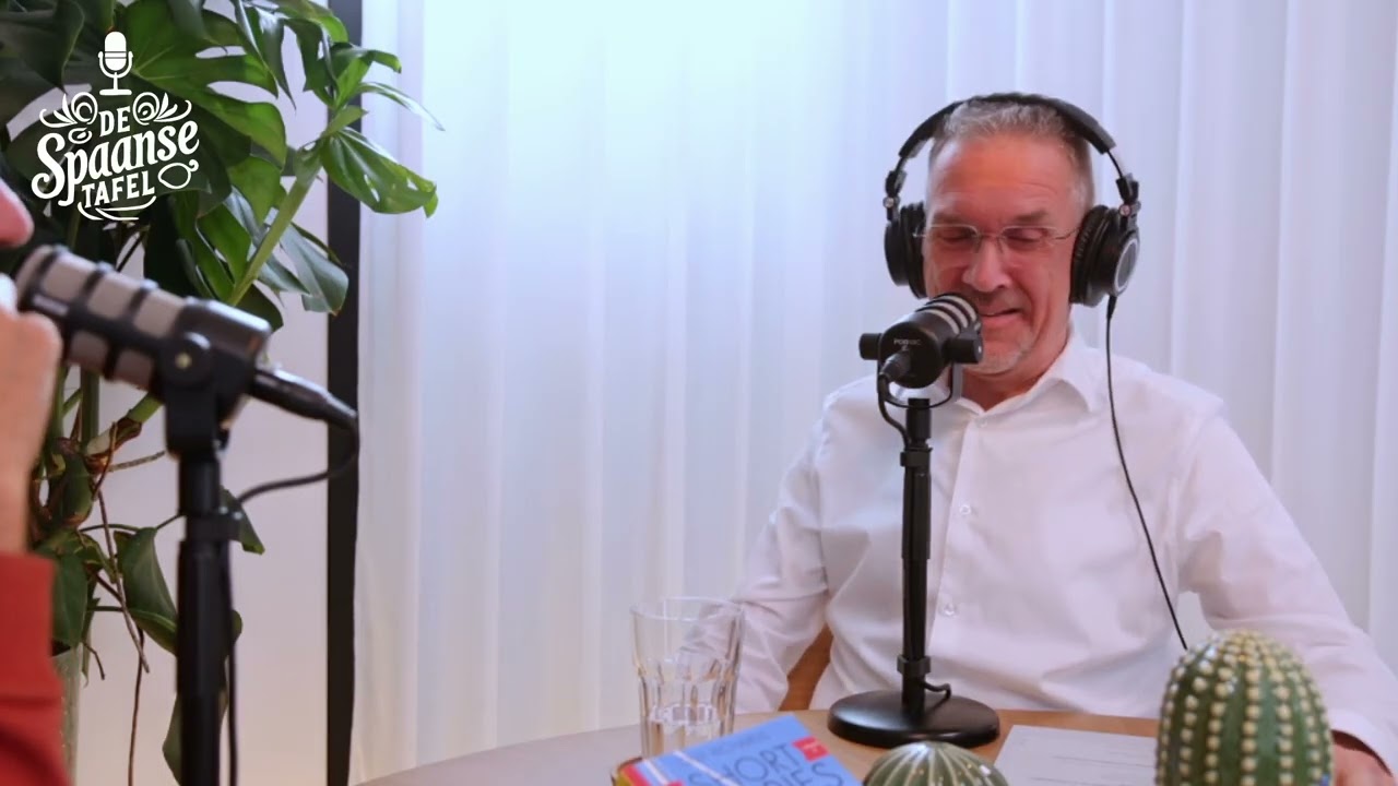 De Spaanse Tafel S2E5: Ik vertrek? Wonen, leven en twijfelen tussen Nederland en Spanje