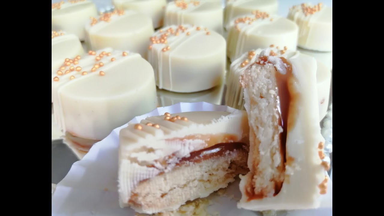 Petits g&acirc;teaux super chic!sabl&eacute;s au caramel enrob&eacute;s de chocolat,un d&eacute;lice et tr&egrave;s rapide !