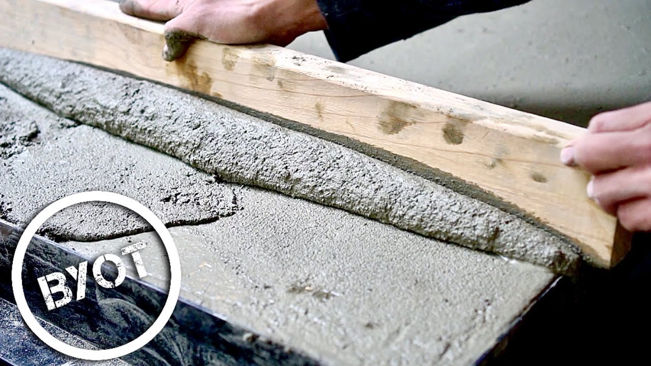 DIY Concrete Countertops // OUTDOOR KITCHEN COUNTERTOP