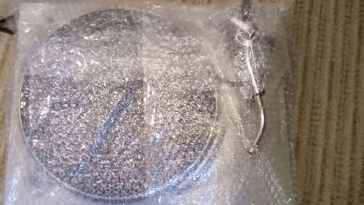 How to pack a Technics turntable for shipping with a recycled box