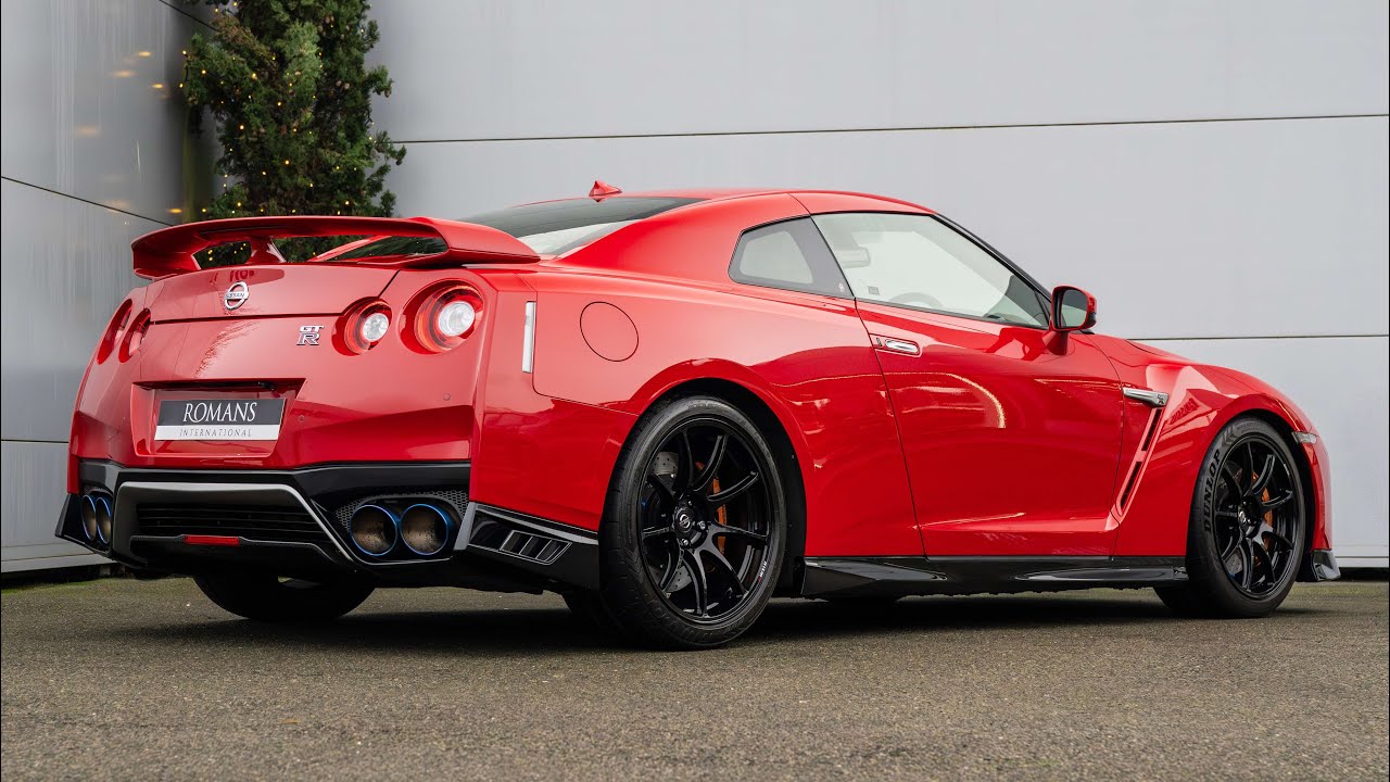 Nissan GT-R R35 Track Edition 2020 года — ярко-красный — обзор и звук.