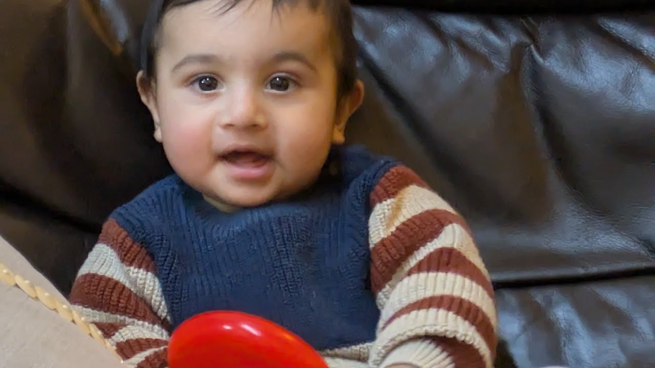 6 months baby Independent playtime- cognitive development, self regulation, imagination and speech