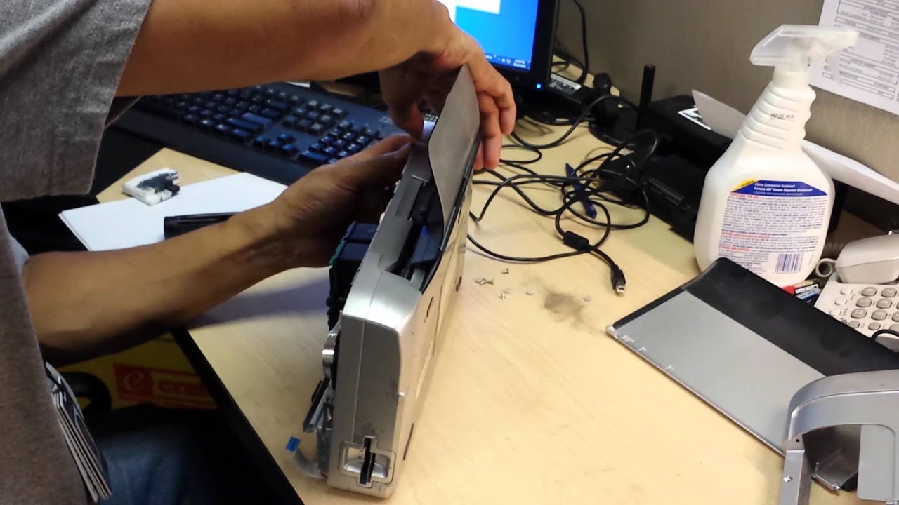 HP DJ 460 paper out actuator stuck