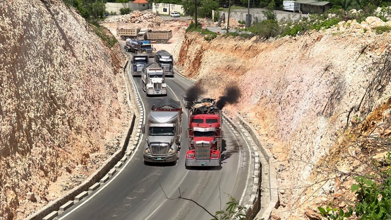 JAMAICA EAST SIDE TRUCKERS / S5-E2 / TRUCKS CLIMBING STEEP GRADE