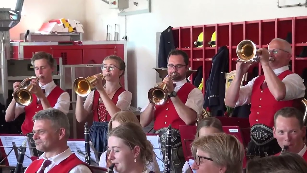 Böhmischer Traum : Trachtenmusikkapelle Unken ( Österreich )