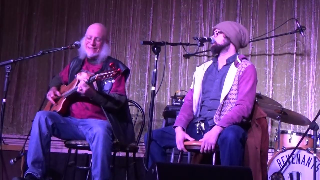 Here Comes Old Splitfoot - Steve Strauss (w/Greg DeAngelo)