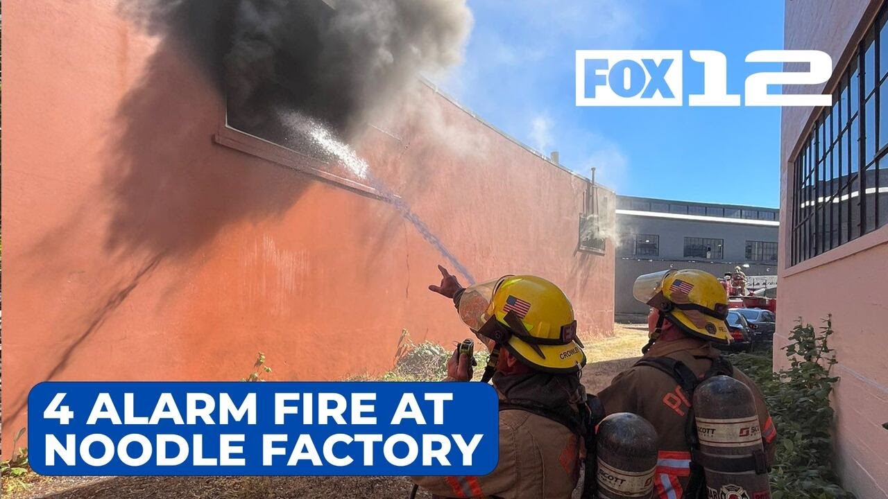 Firefighters battle blaze at noodle factory in N. Portland