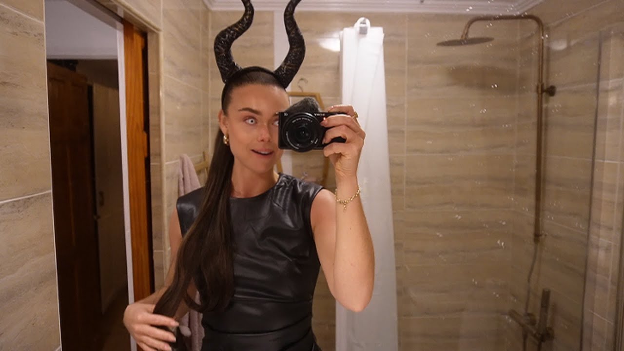 HALLOWEEN PIKES IBIZA, COFFEE BIJ MUI MIA & ZOMER IN NOVEMBER | MAANDAG MET MAAN #45