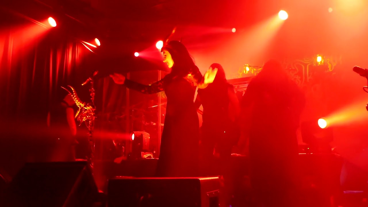 Cradle of Filth (00) Intro (Ave Satani) @ Vinyl Music Hall (2019-04-13)