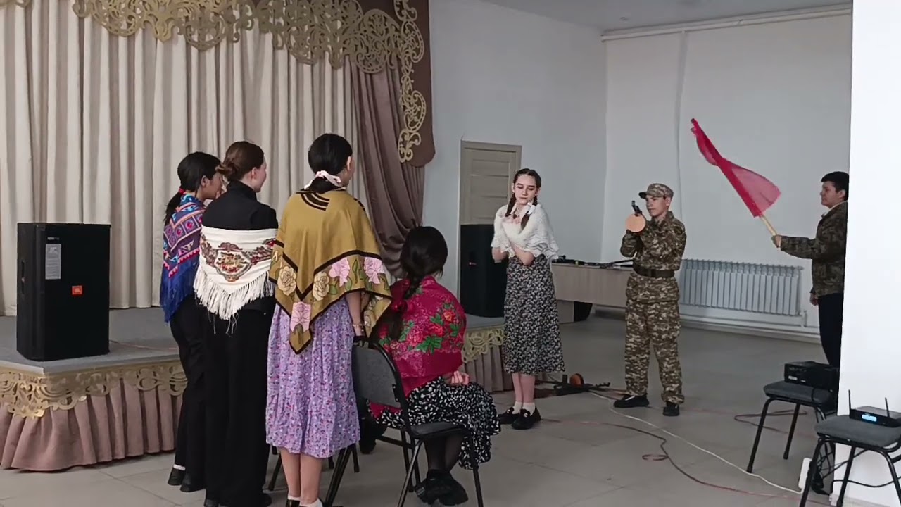 *Концерт, посвящённый 80-летию Великой Отечественной войны*  май 2025 год. 8 класс
