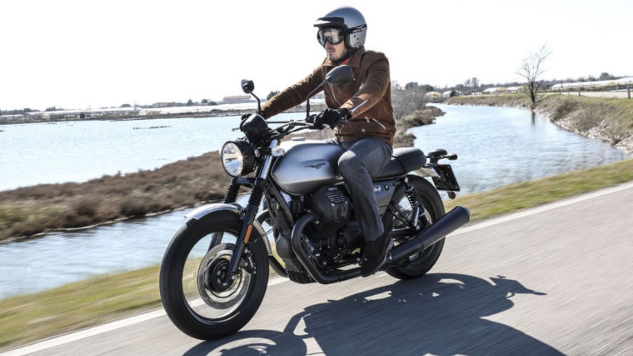 Moto Guzzi V7 III Rough - Test Ride & Review