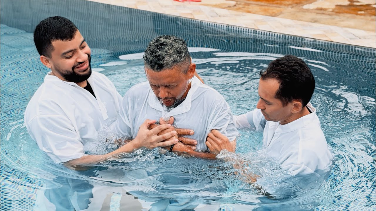 Batismo nas Águas | Nova Vida em Cristo 
