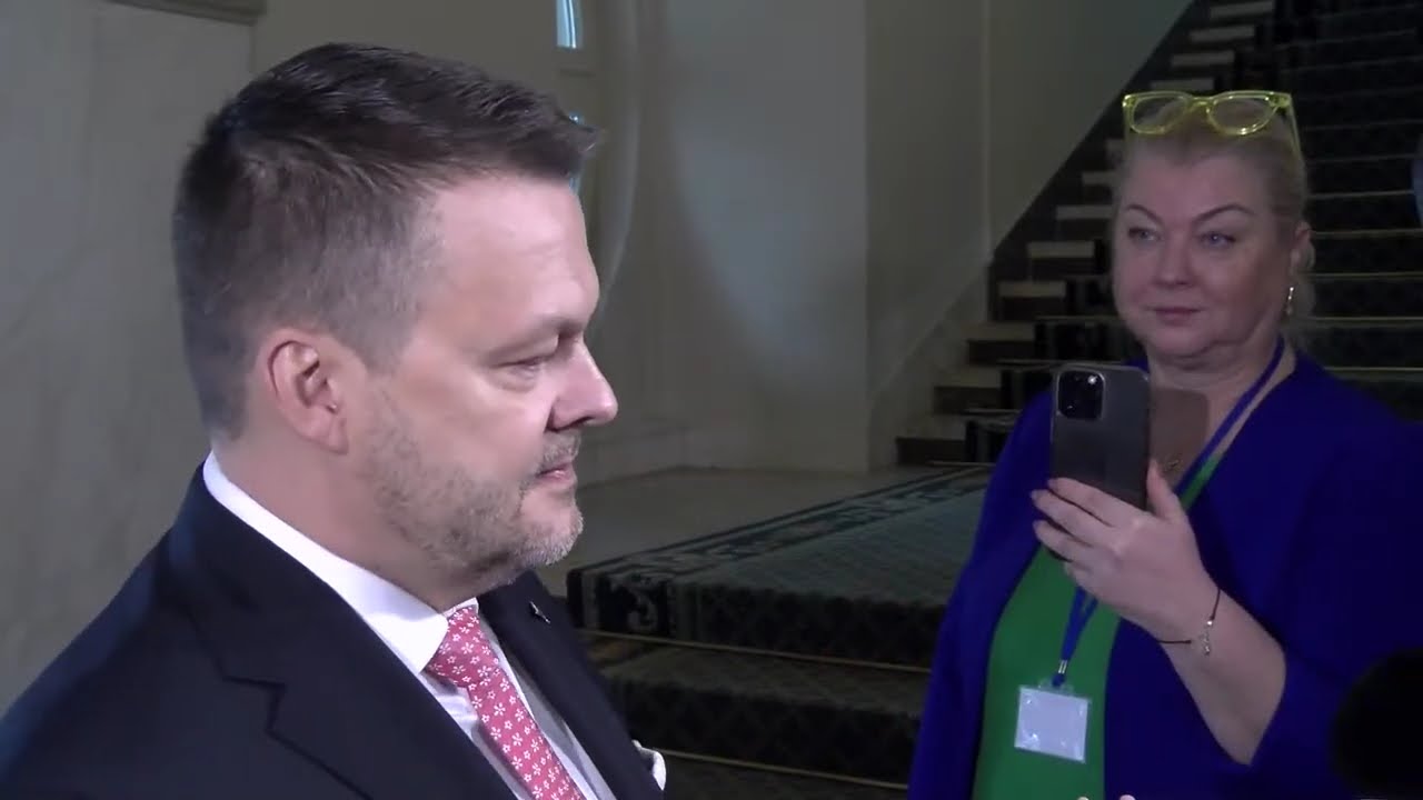 Migaľ: Pripravujeme legislatívnu ochranu detí na internete