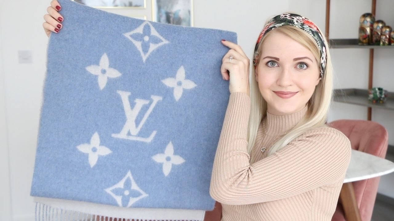 Louis Vuitton Reykjavik Scarf | Denim Blue | Wear & Tear