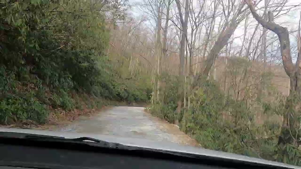 Hale Ridge Road Out From Holcomb Falls