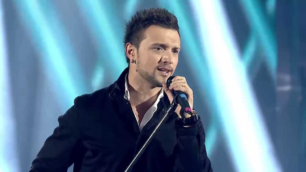 MARK MARKU   RRUGES PA TY Kenga Magjike 2013 ( Netet Finale - Pallati Koncerteve )