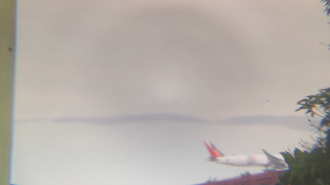 Philippine Airlines A350-1041 on approach from my balcony