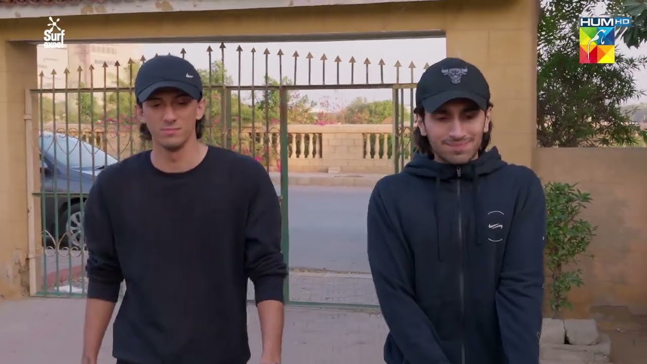 Astaghfirullah Larki Ke Sath Itni Ghatiya Harkat Kis Ne Ki? #yumnazaidi #hamzasohail #dekhzarapyarse