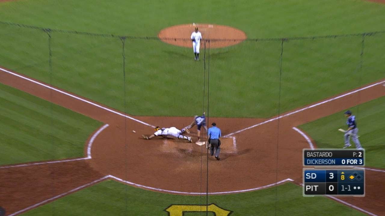 Jankowski swipes home in the 8th