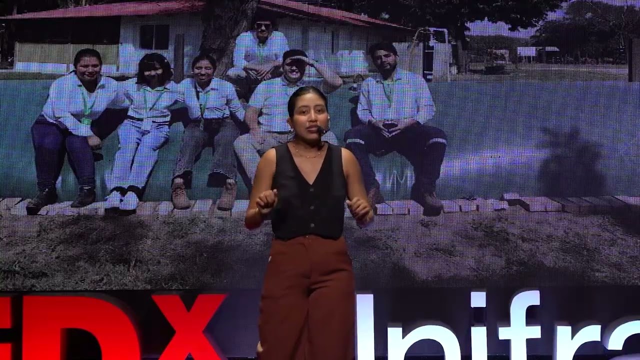 El riesgo de vivir el camino  | Valeria Rivero | TEDxUNIFRANZ