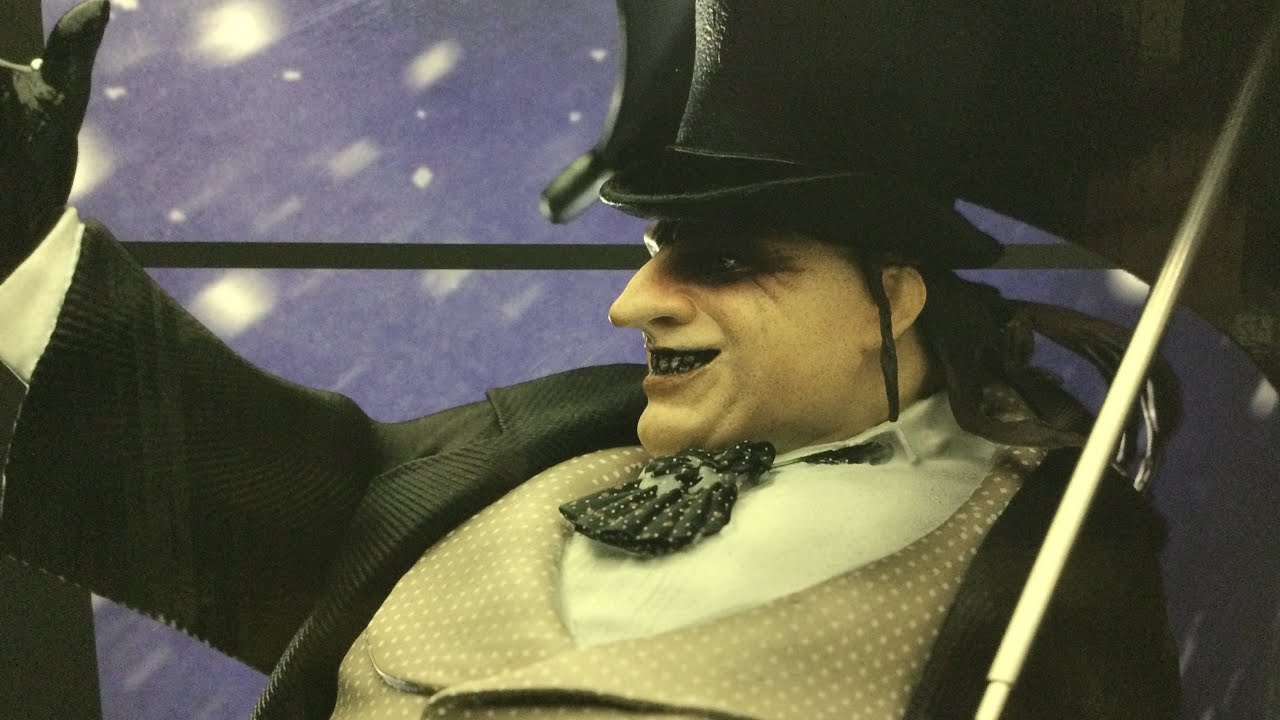 Unboxing The Penguin / Batman Returns 1:10 Scale Statue by Iron Studios