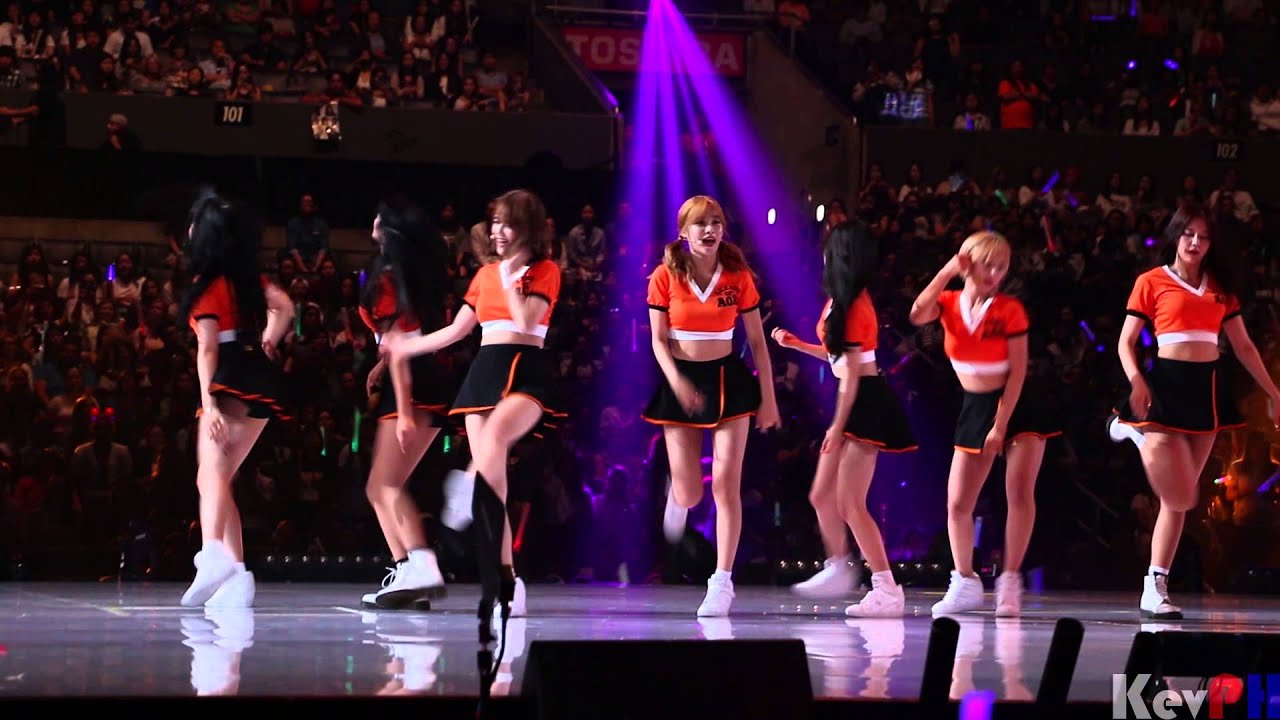 AOA KCON 2015 LA Talk - Confused - Like A Cat - Miniskirt