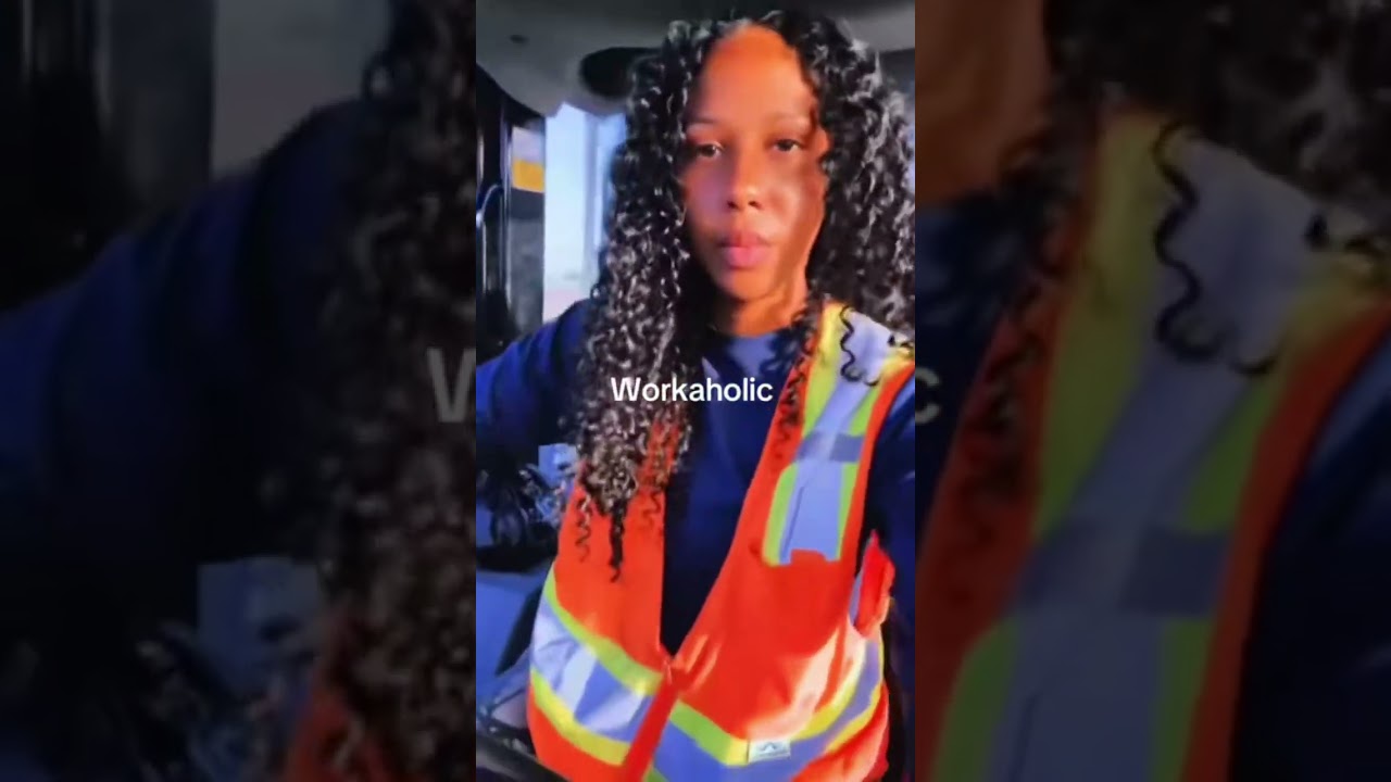 #viral #fypシ #bluecollar #heavyequipment #construction #work #job #bluecollarbabe #fyp #cat #lol