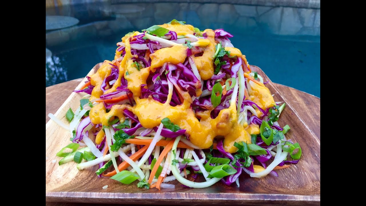 Ensalada Asiatica con Aderezo de MANGO #RawvanaFit