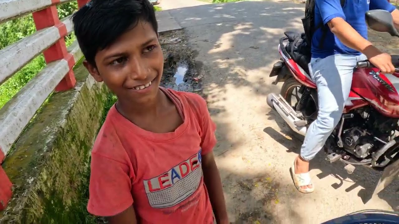 আমার বড় ভাইয়ের বাড়ি ।