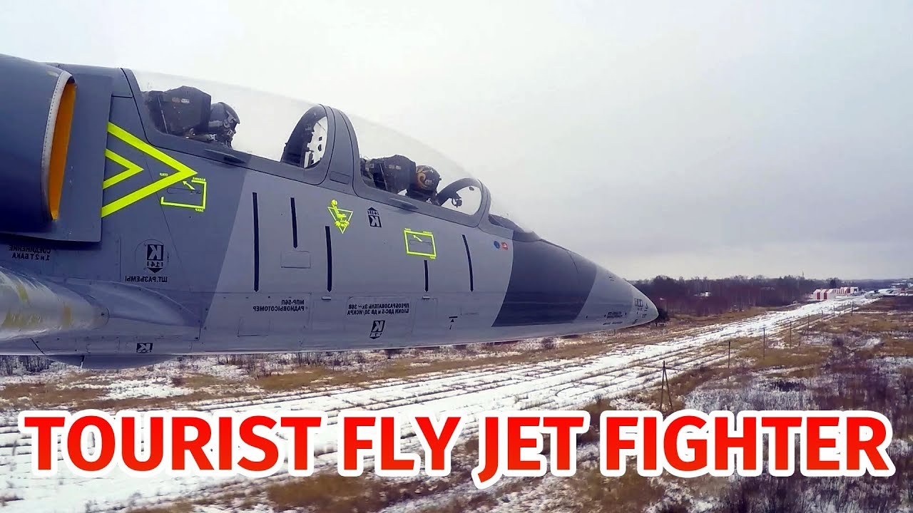 Amazing tourist flight on jet fighter