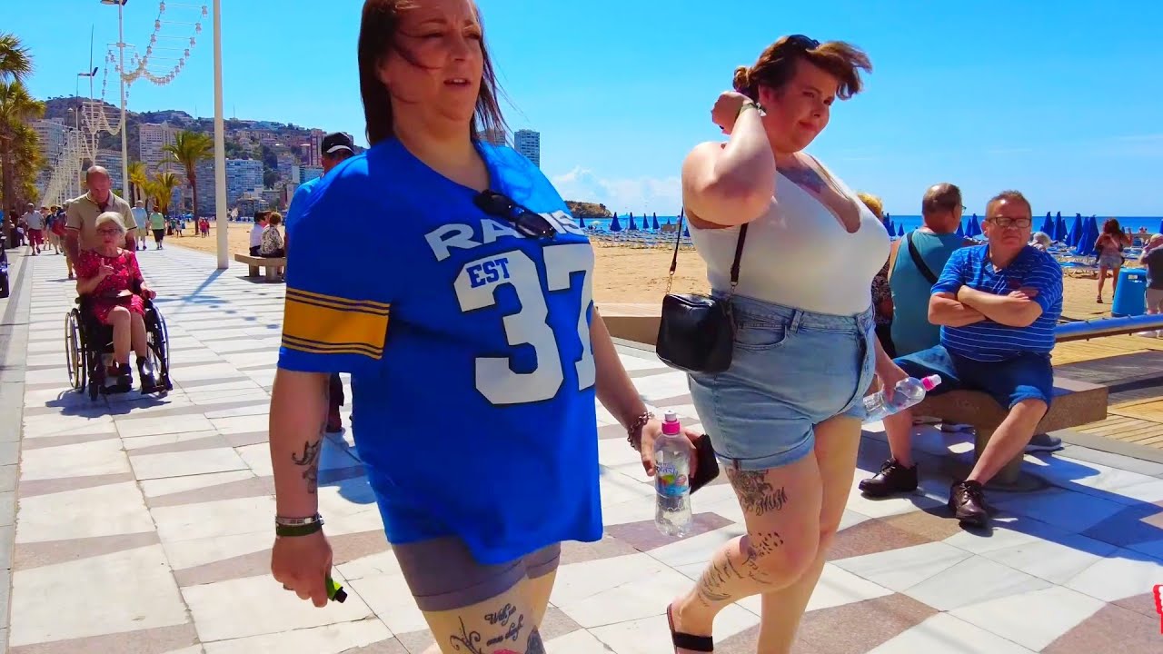 BENIDORM 🇪🇦 LEVANTE BEACH May 2023 Costa Blanca SPAIN 4K