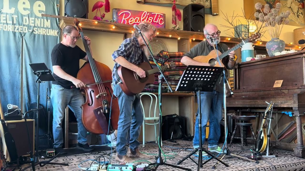 251004 a Kyle Alden Trio @ SGGS