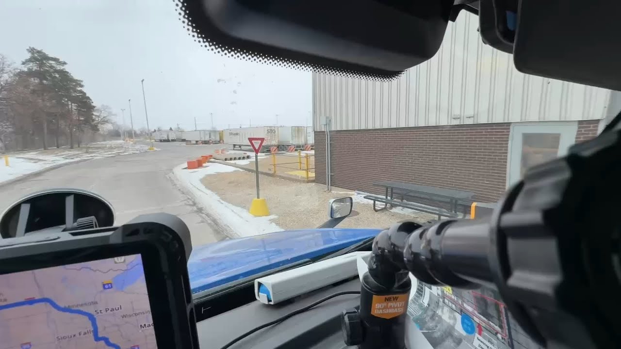 Morton, Illinois to Bismarck, North Dakota 